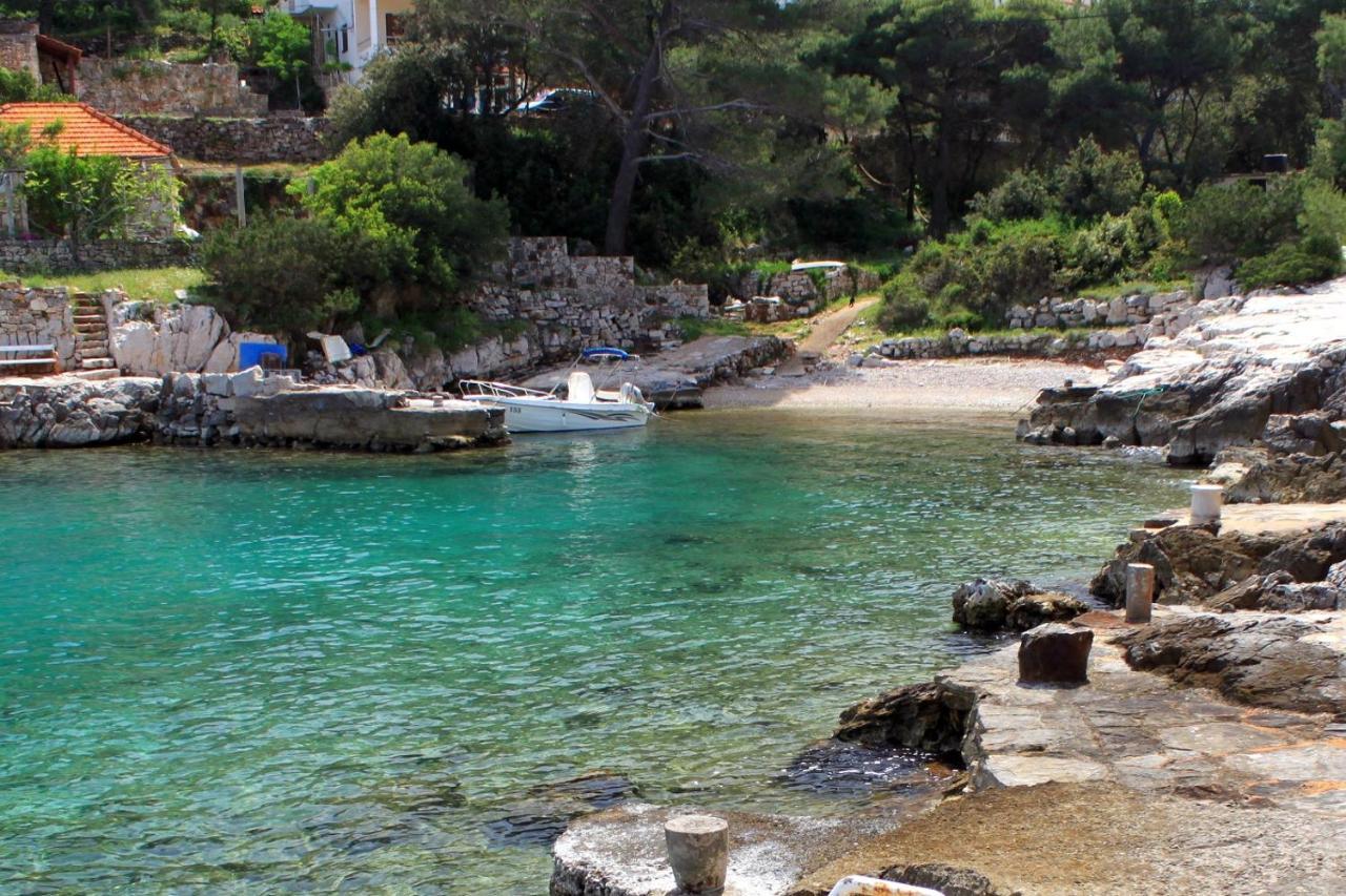 Apartments By The Sea Basina, Hvar - 542 Vrbanj Buitenkant foto