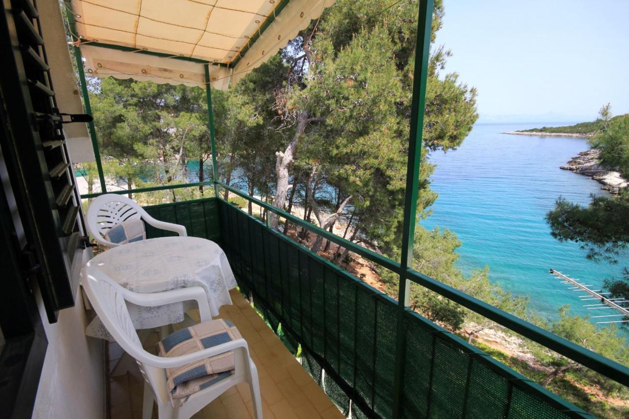 Apartments By The Sea Basina, Hvar - 542 Vrbanj Buitenkant foto